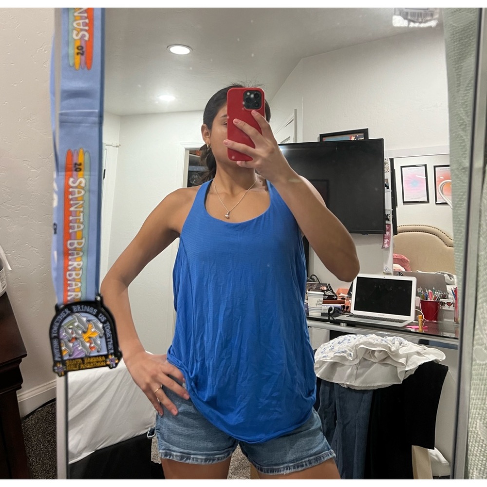Blue vintage lululemon shirt with built in bra size xs.
